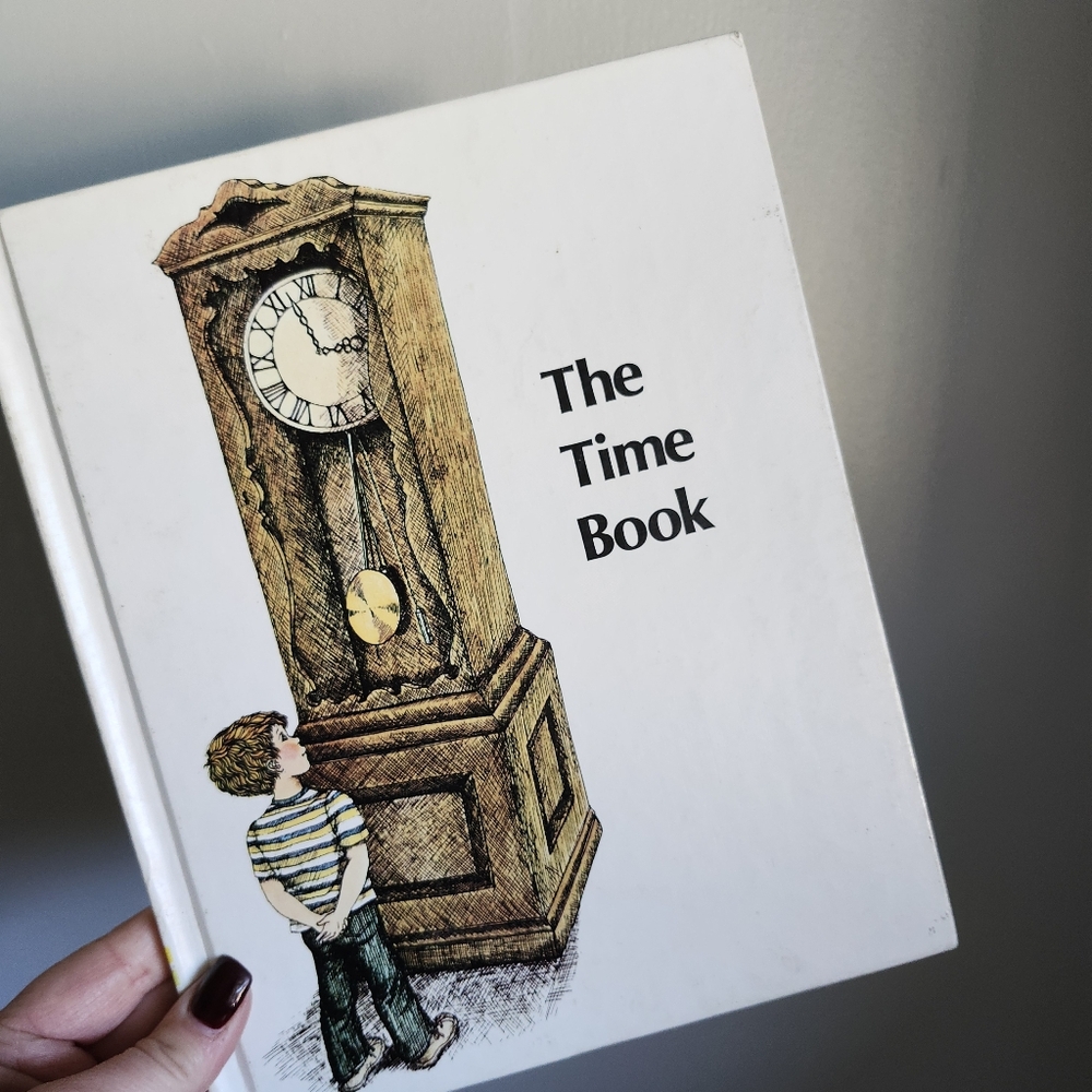 The Time Book with Illustrated Cover Vintage